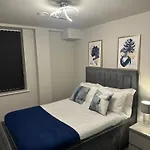 Luxury Modern Apartment